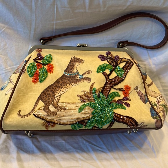 Beaded Isabella Fiore bag - Picture 1 of 7